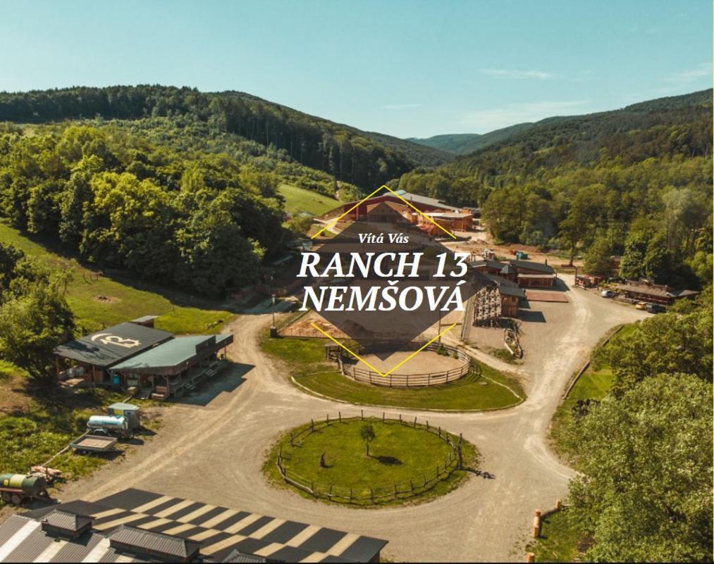 Ranch 13 - Western A Kone Nemsova Екстер'єр фото