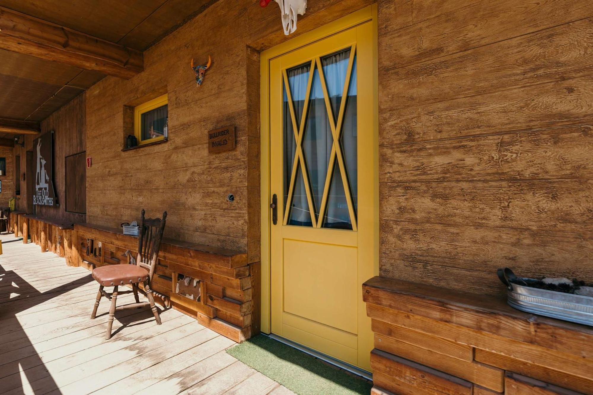Ranch 13 - Western A Kone Nemsova Номер фото