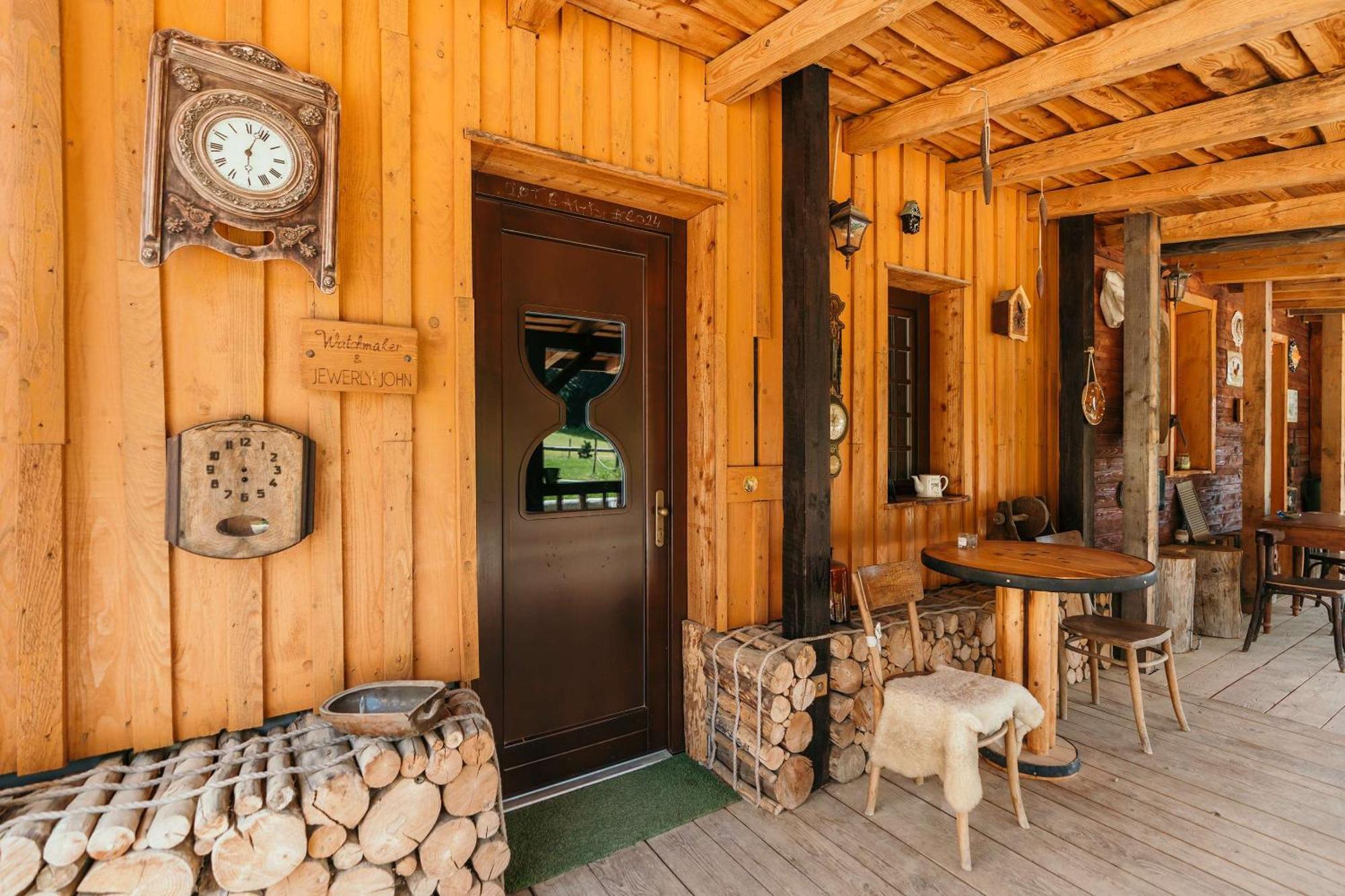 Ranch 13 - Western A Kone Nemsova Номер фото