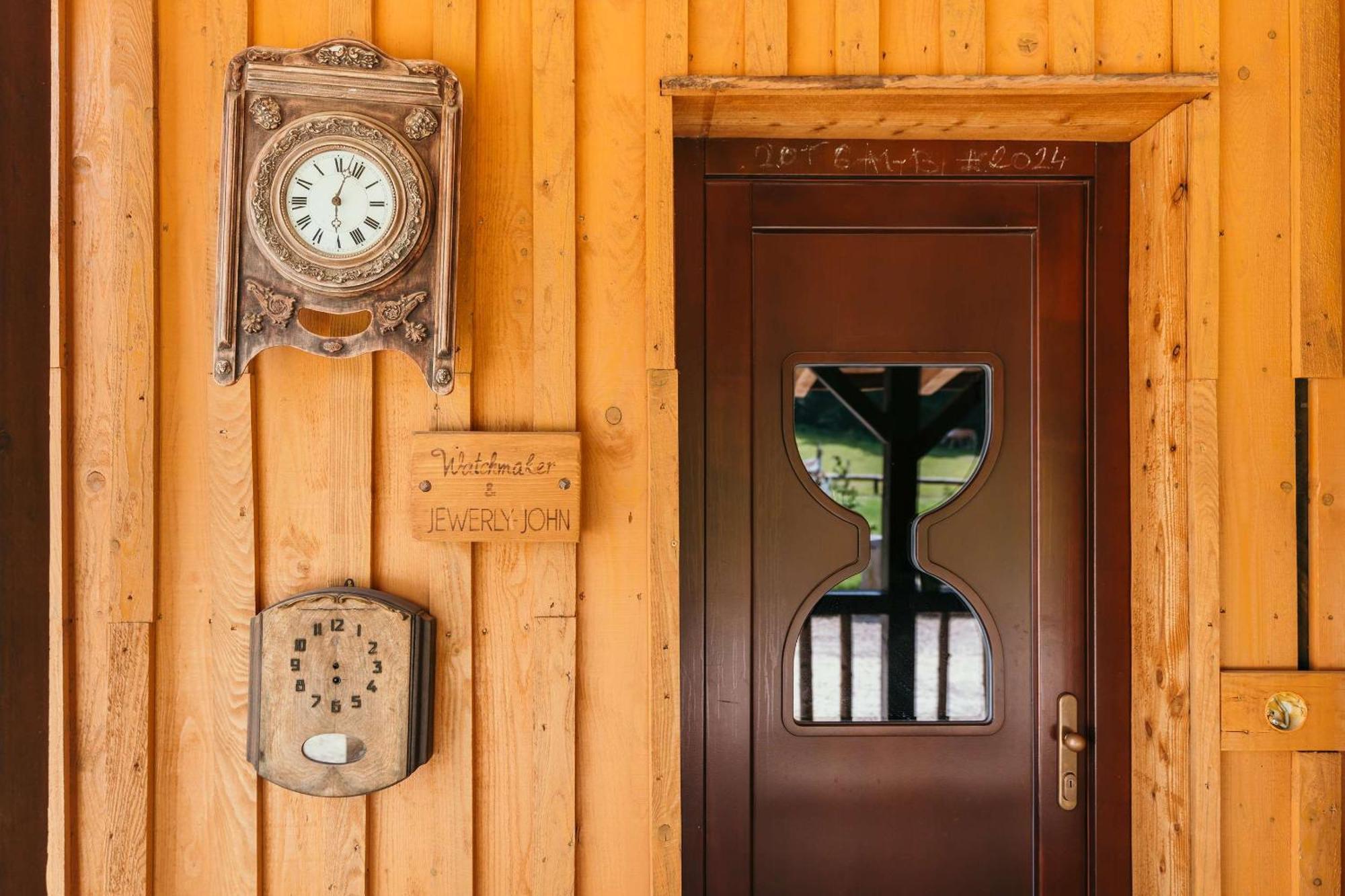 Ranch 13 - Western A Kone Nemsova Номер фото