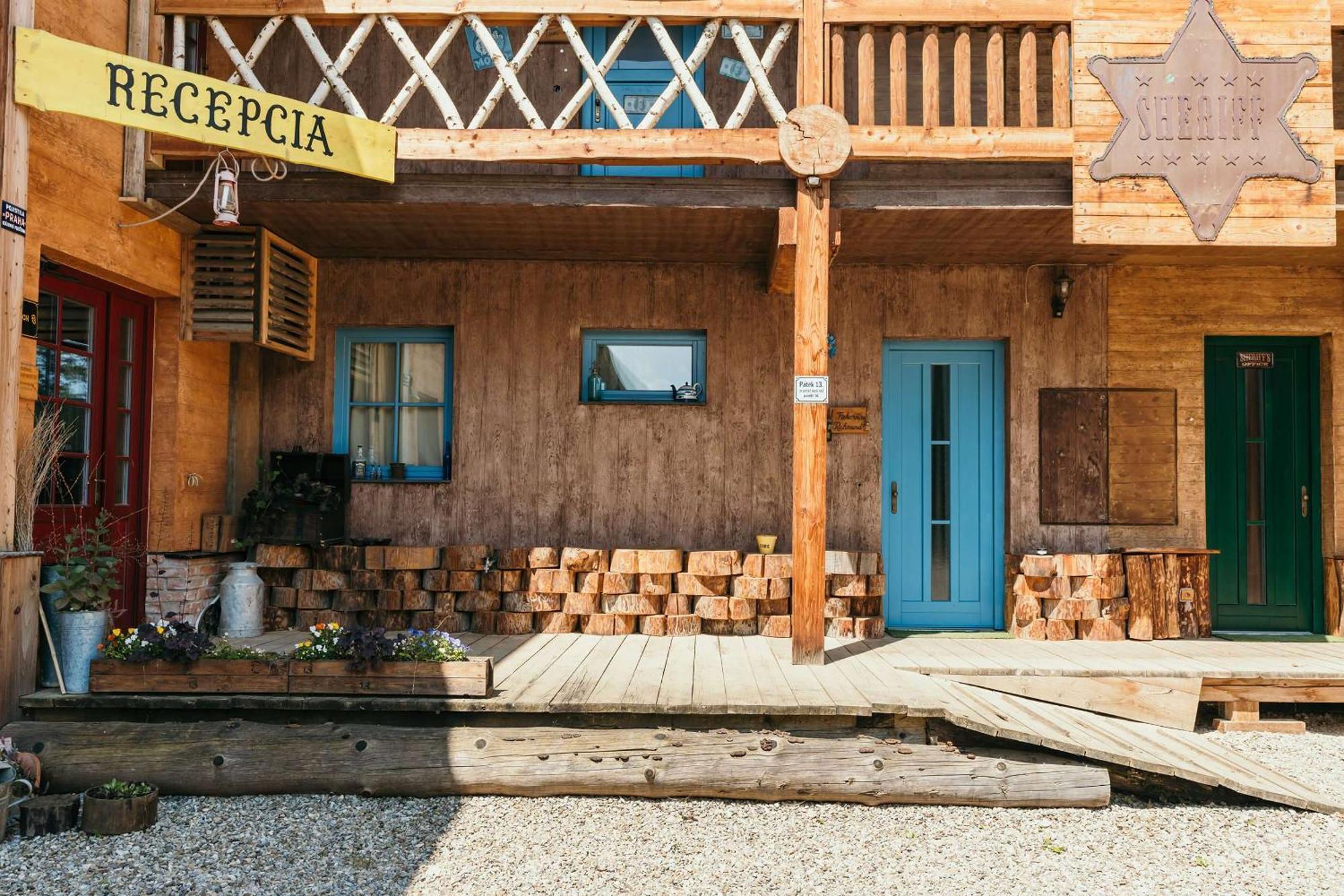 Ranch 13 - Western A Kone Nemsova Номер фото