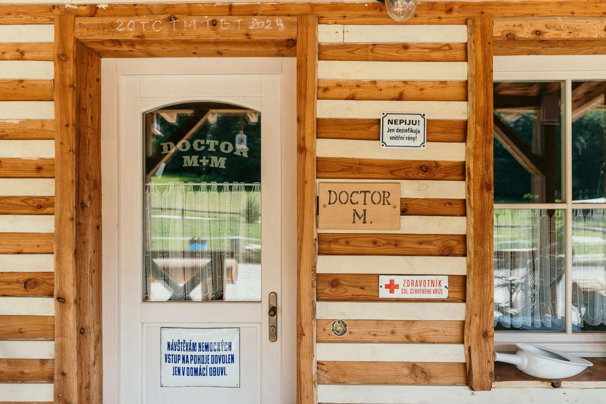 Ranch 13 - Western A Kone Nemsova Номер фото
