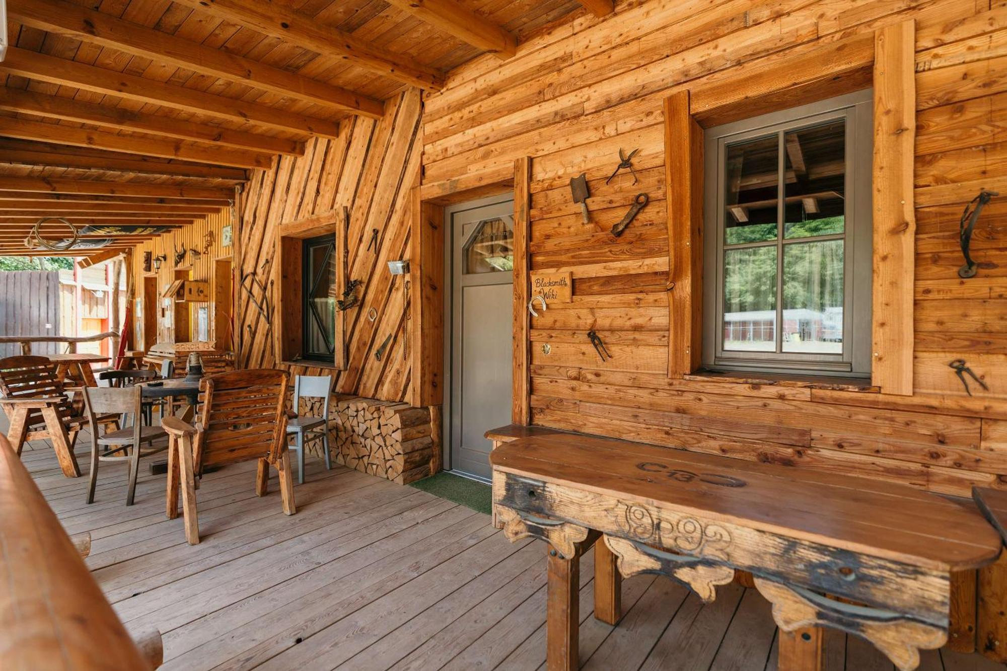 Ranch 13 - Western A Kone Nemsova Номер фото