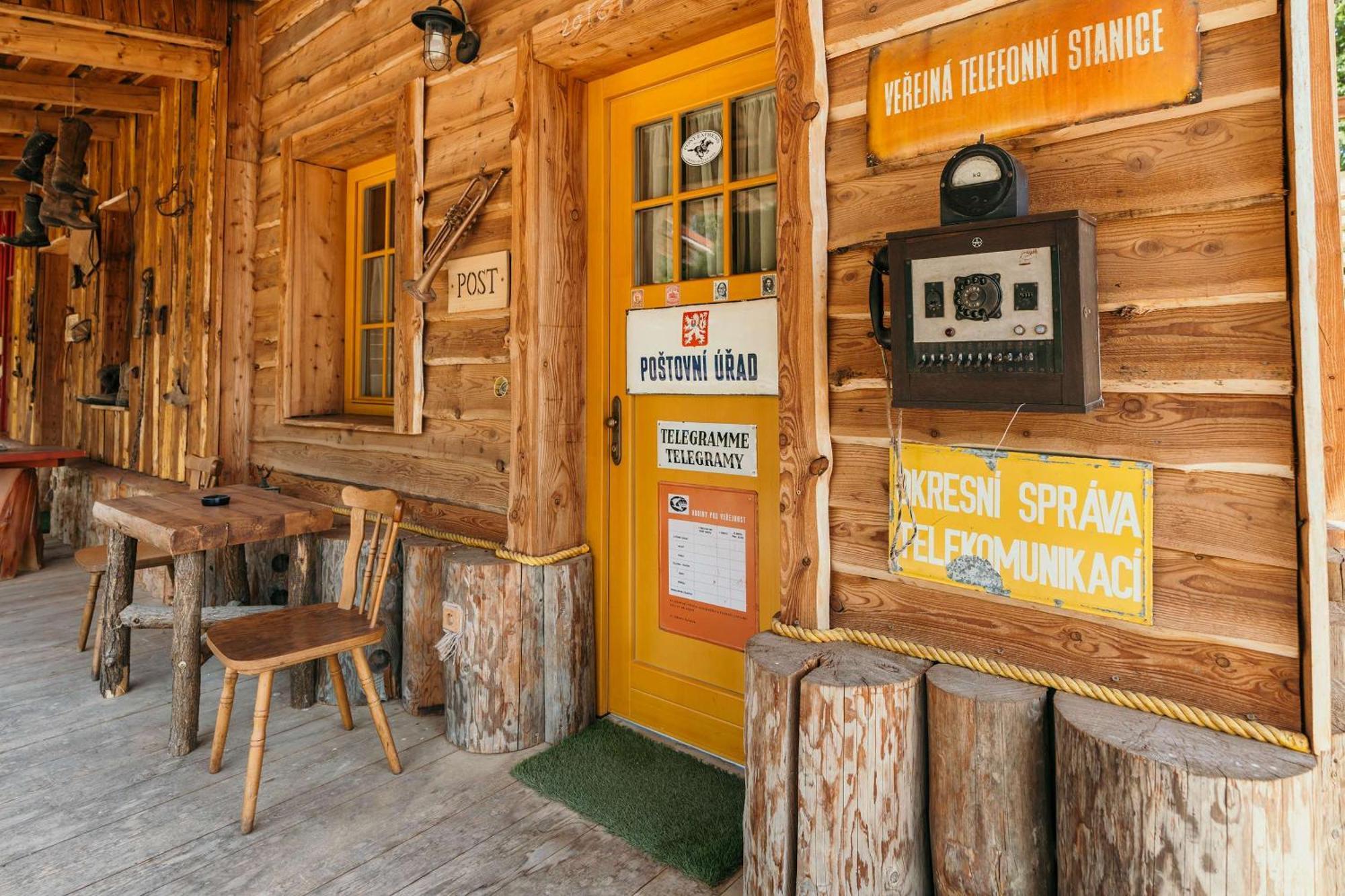 Ranch 13 - Western A Kone Nemsova Номер фото
